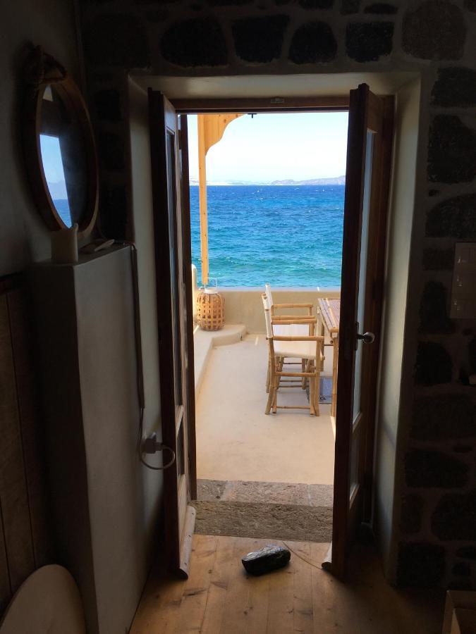 Villa Poseidon House Mandrákion Esterno foto